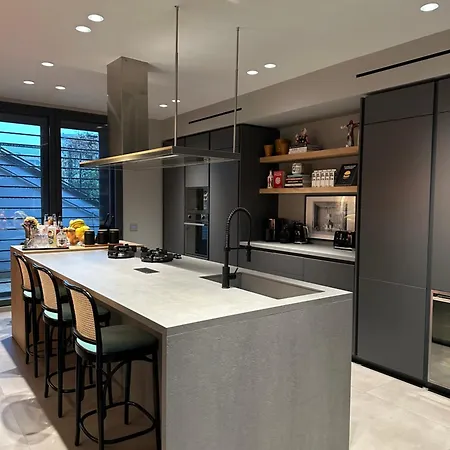 Ms Luxury Apartment *